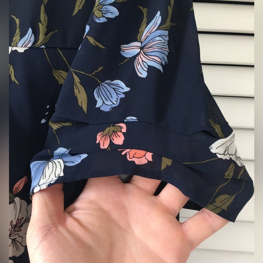 Navy floral print semi sheer blouse - Picture 4 of 9
